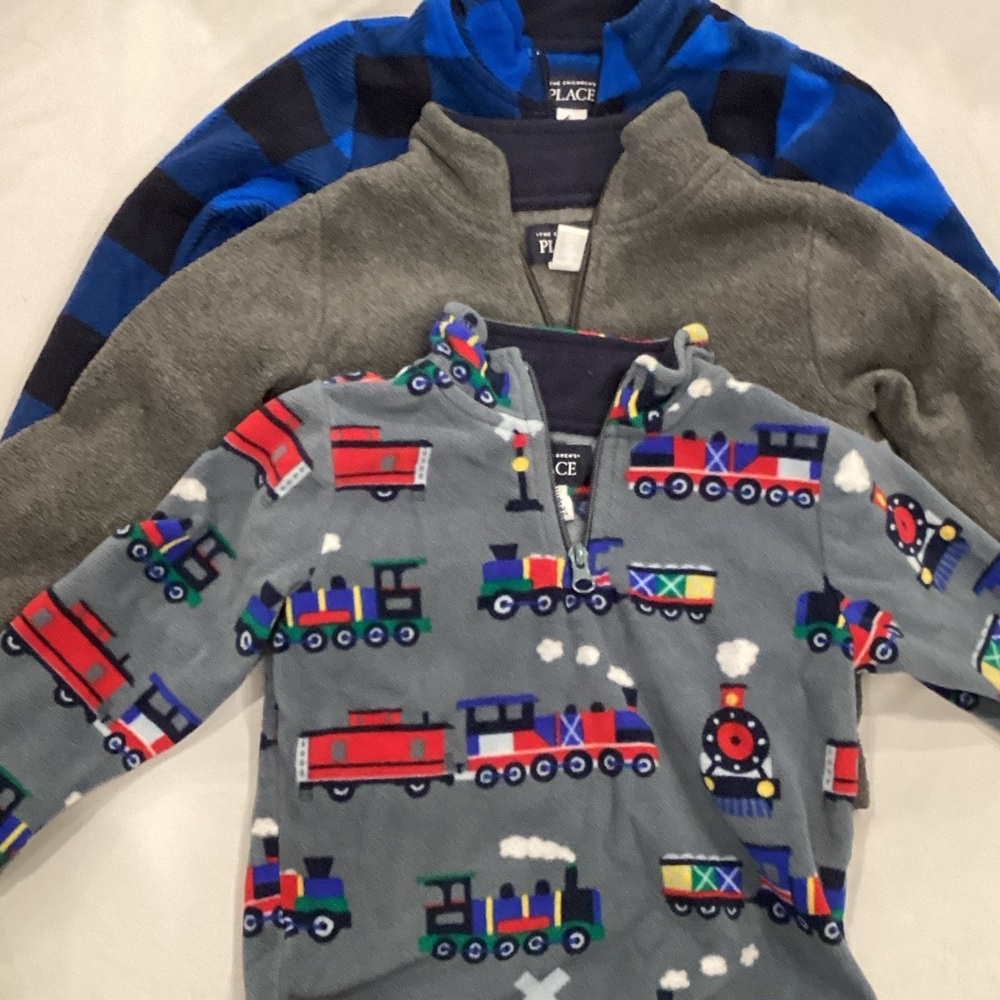 The Children's Place Gray Train Print Sweatshirt